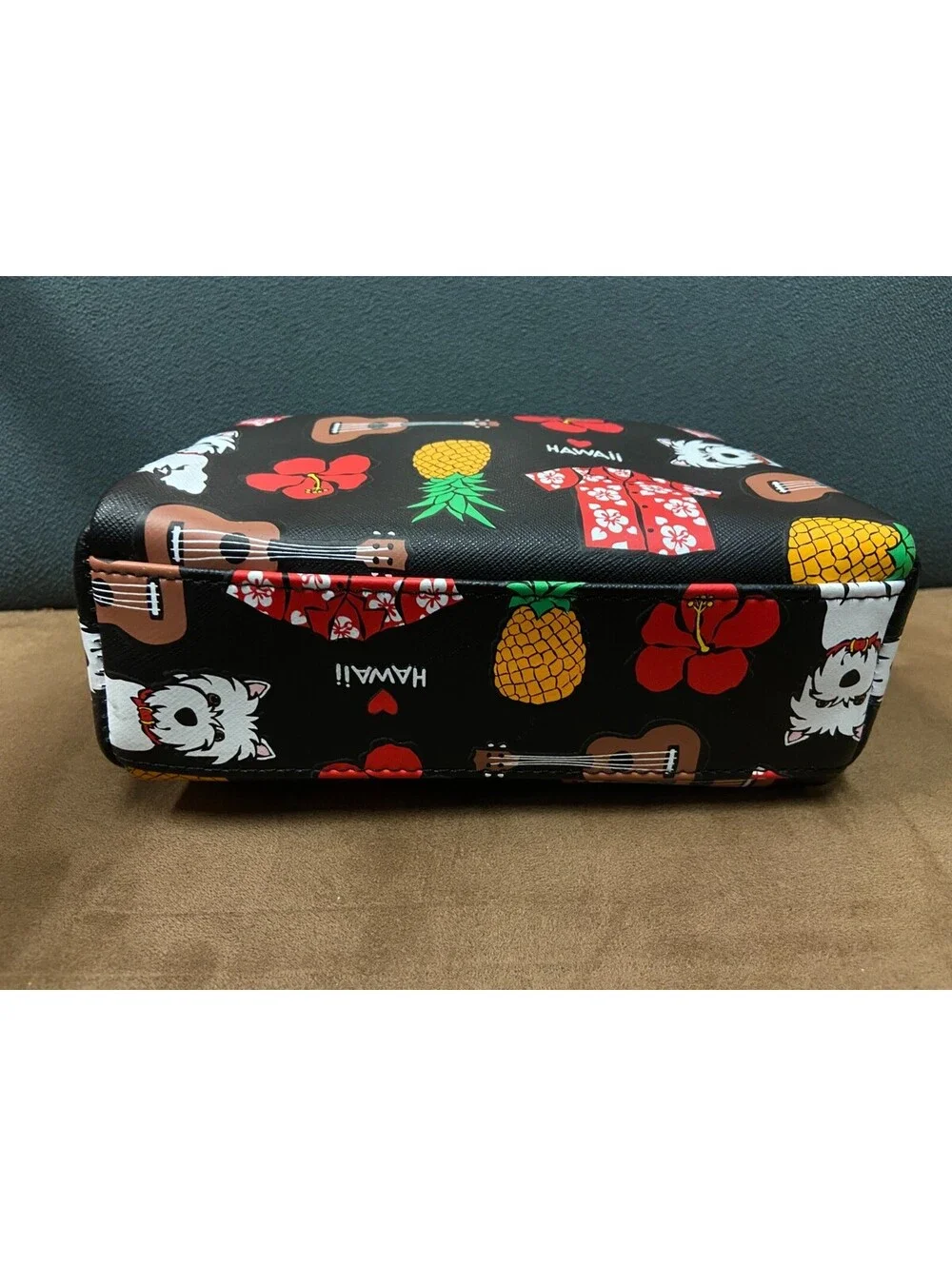 Rare! Marc Tetro Hawaiian Shirt Dogs Makeup Cosmetic Travel Bag Zip Top Terrier